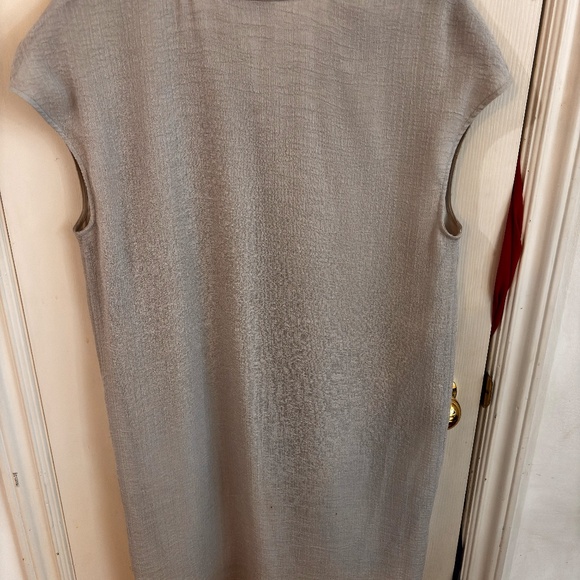 Helmut Lang Dress with pockets beautiful light weight material - Picture 5 of 7